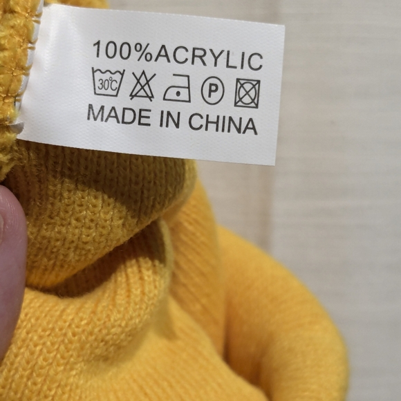 Women's Beanie " Find Your Fire" NWOT - Picture 2 of 5